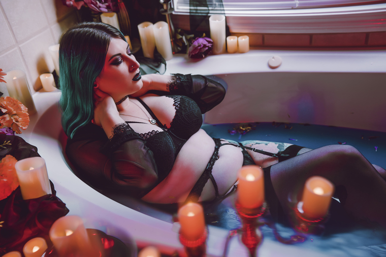 Bluechick12 cover image