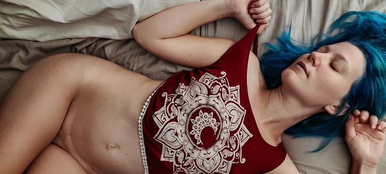 Lola M {free page} cover image