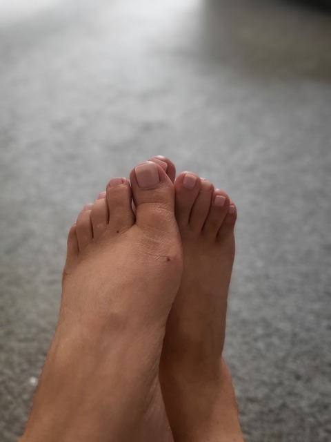 TinyFeet cover image