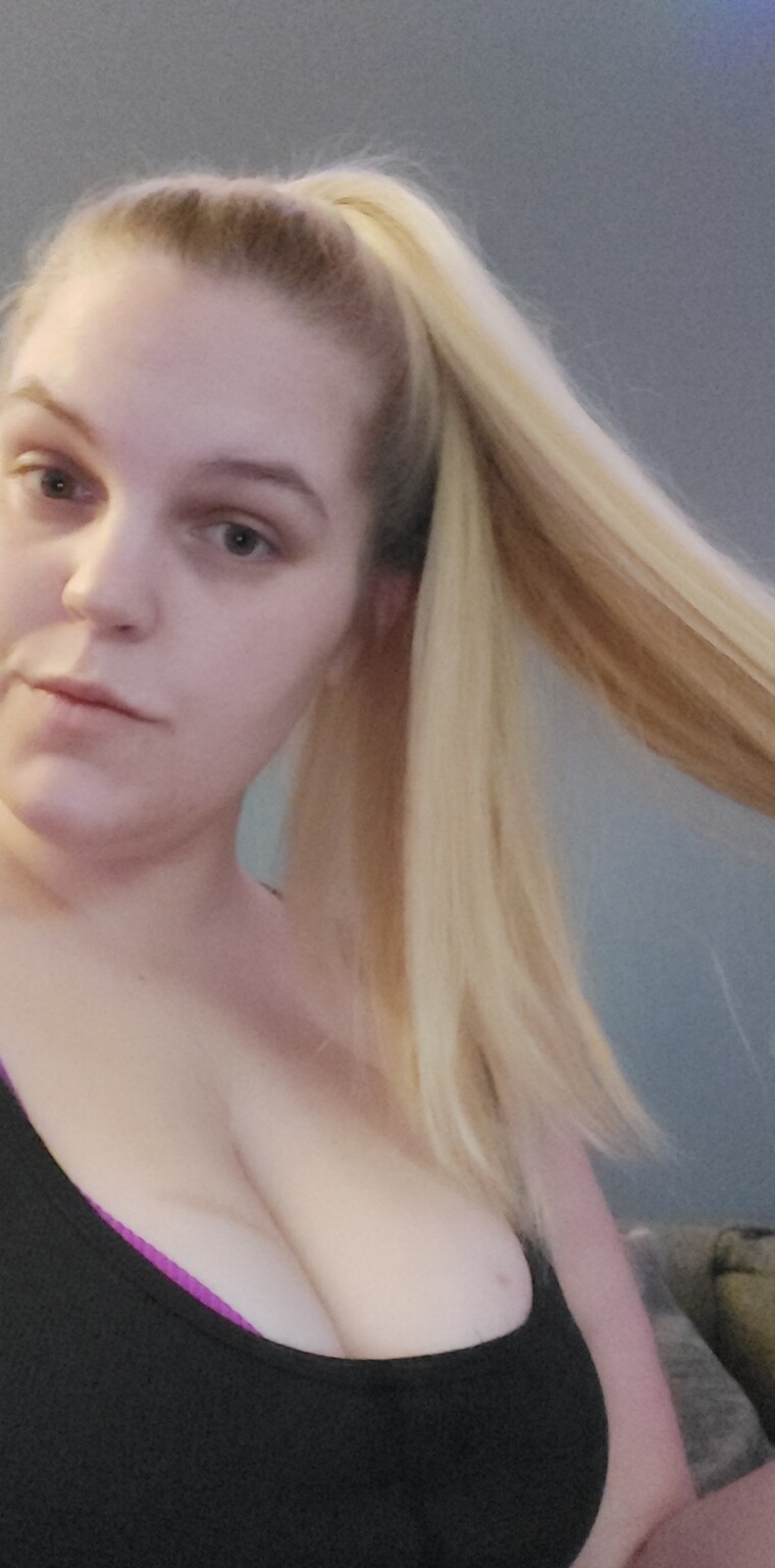 Nicole booty banner image
