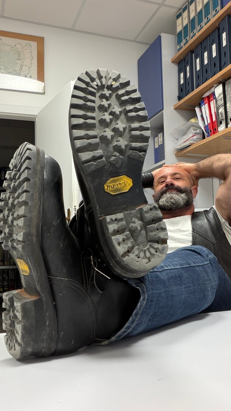 Bootsbeardmike cover image