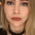 Laura 🖤 avatar