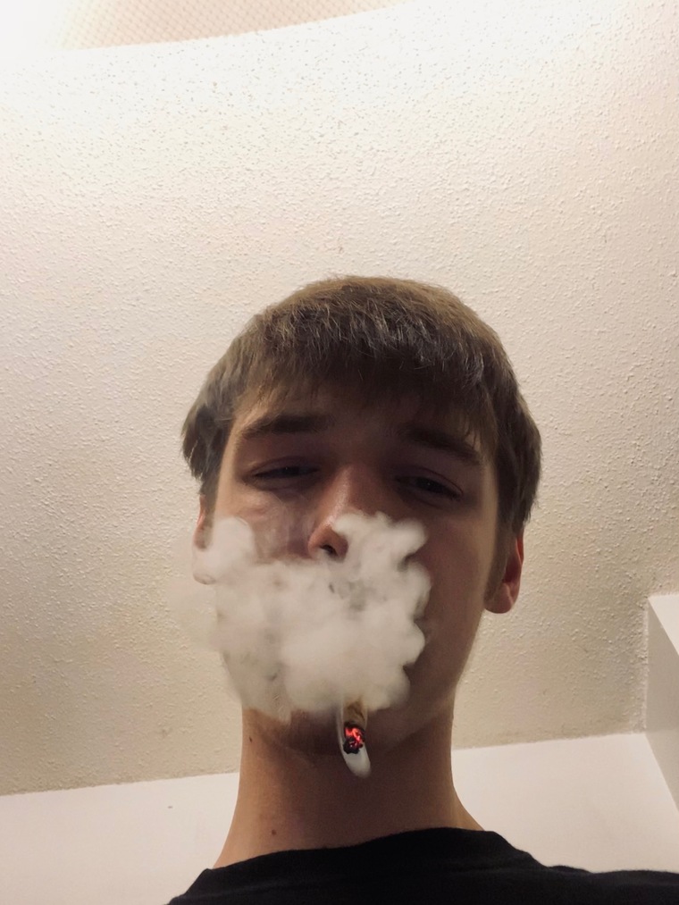 momoney_J cover image