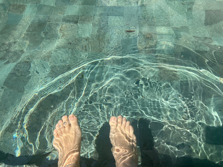 Brazilian Feet Goddess banner image