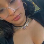 lila flores avatar