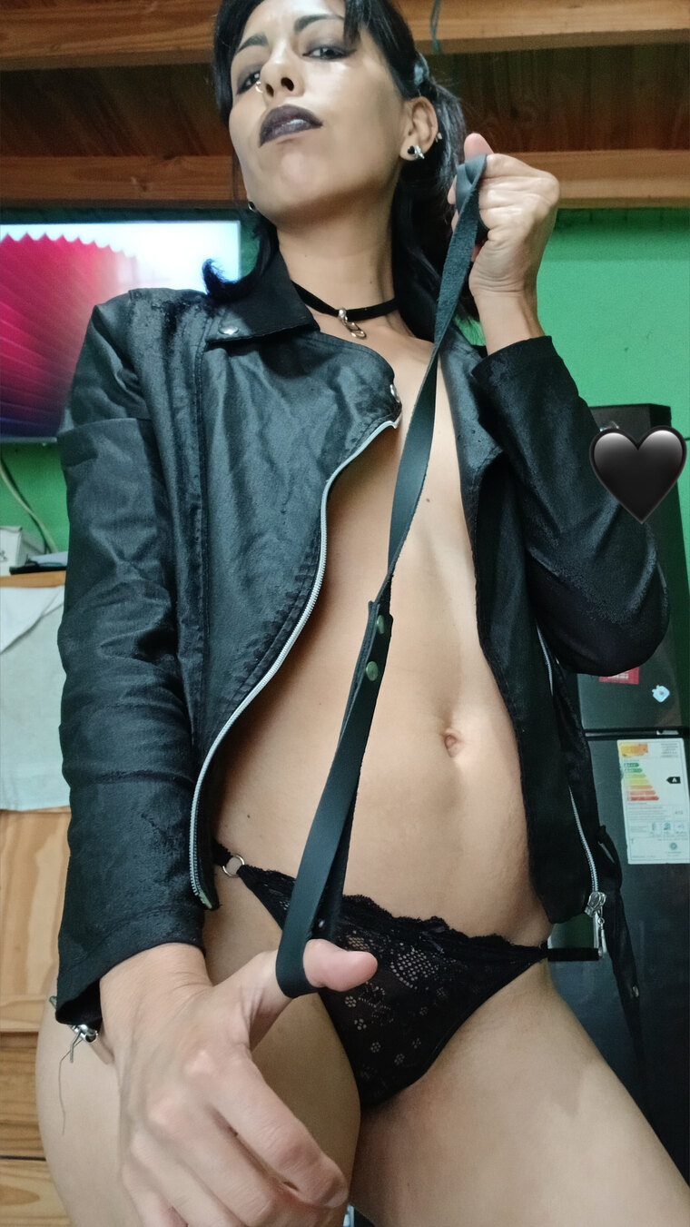 ✨️Skinny Brii ✨️🌸 banner image