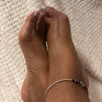 Brown Bunion Babe avatar