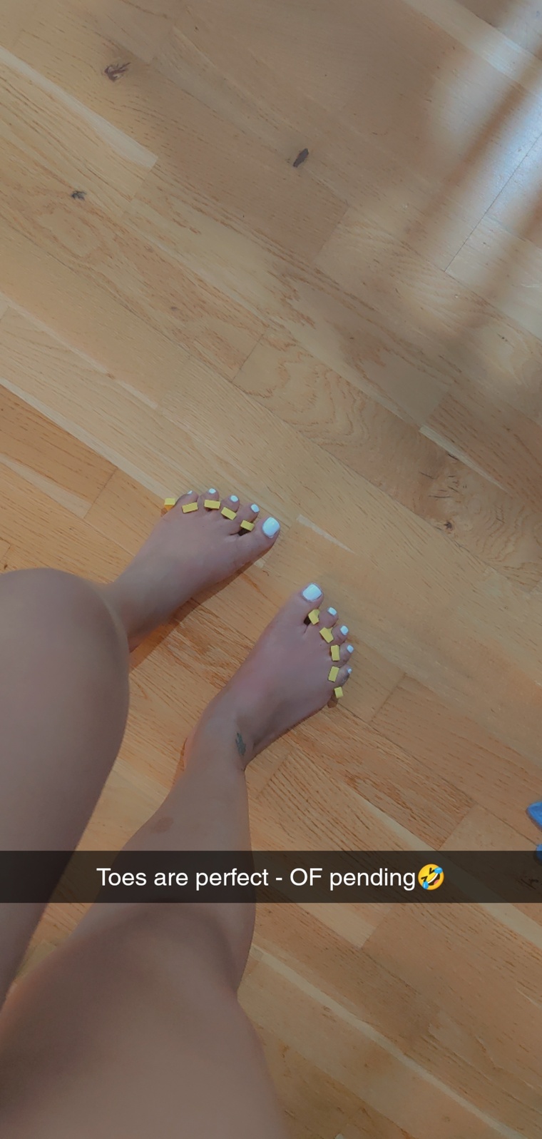 Brown toes footmamiii cover image