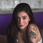 Bruna 🍓 avatar