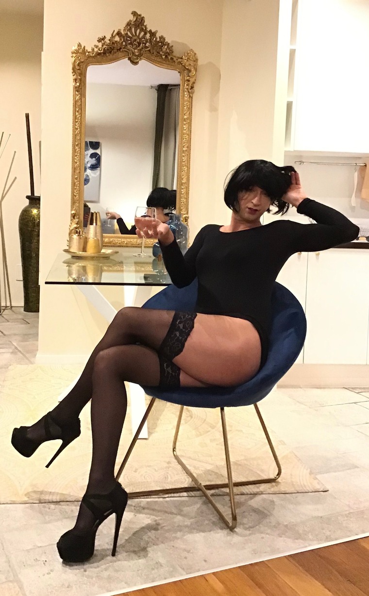 BRUNA ITALIAN TRAV CROSSDRESSER banner image
