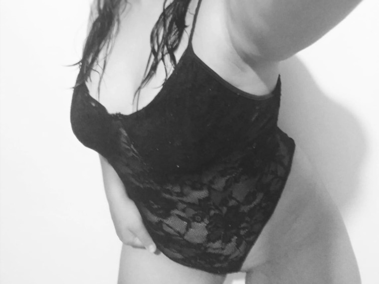 Brunette Sexy banner image