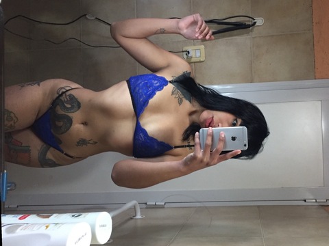 hot_brunette💲🥵🤎📩💕🥂 cover image