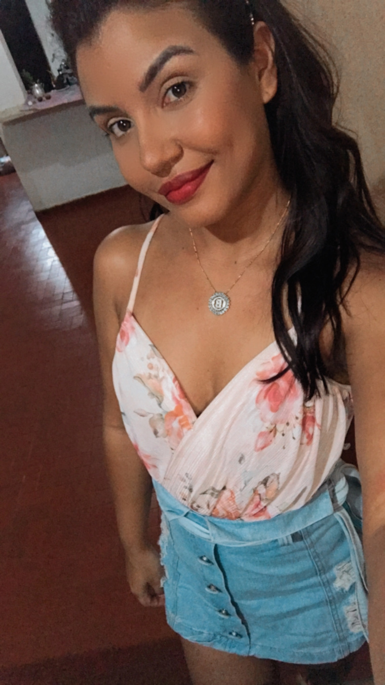 Brunielly Almeida cover image