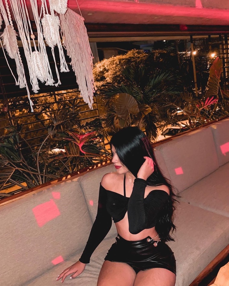 Angie Buitrago cover image