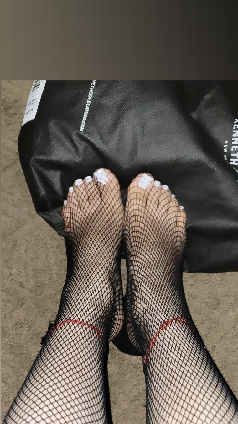 Butterflyhfeet cover image