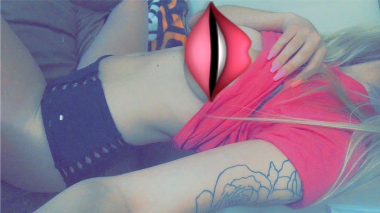Desi🦋 banner image