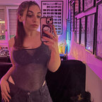 Cloe M. avatar