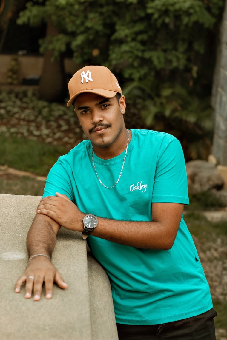 Caio Santos Martins cover image