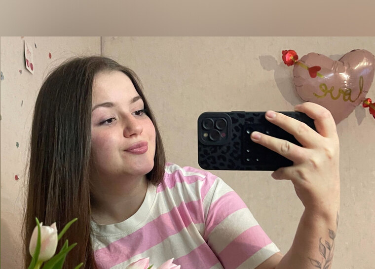 Caitlin🫶🏻 banner image