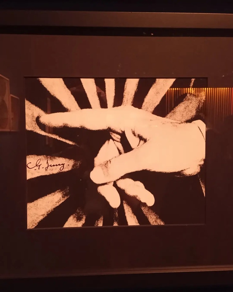 Mari Calderón cover image