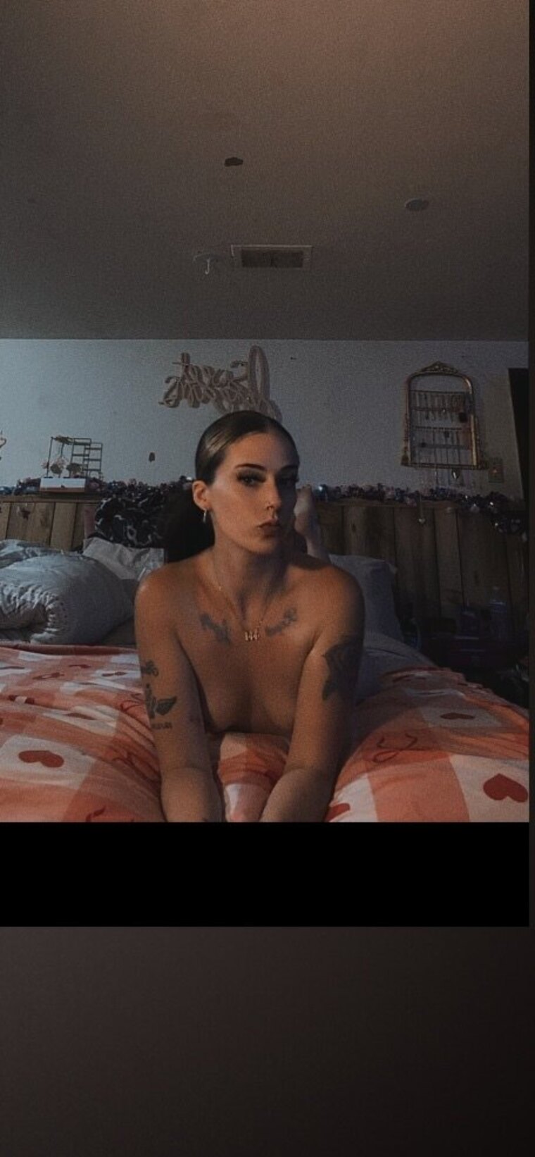 RayneOnMe🤩 cover image