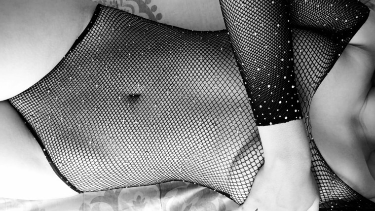 Camille Ferri cover image