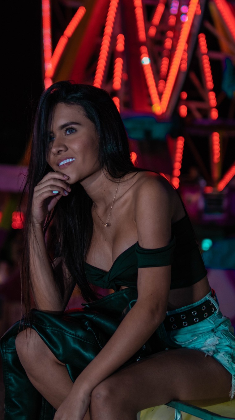 María Camila banner image
