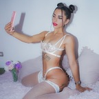 Camila 🌹 avatar
