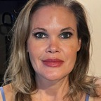 Candi Curves avatar