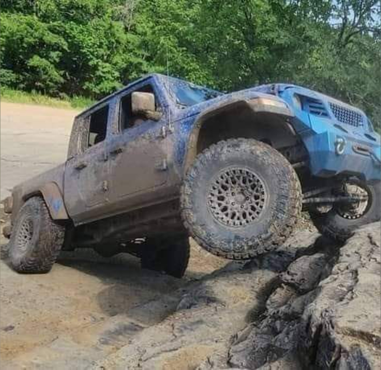 CandidJeeper banner image