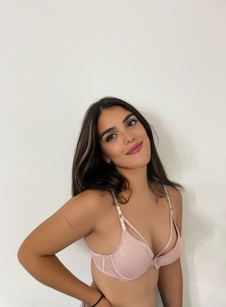 Candy Bella banner image