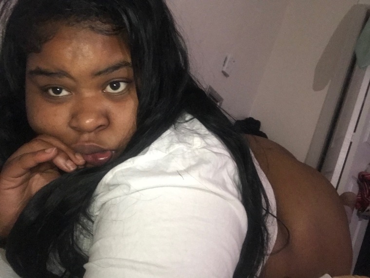ThickkbeautyyBbw💕 cover image