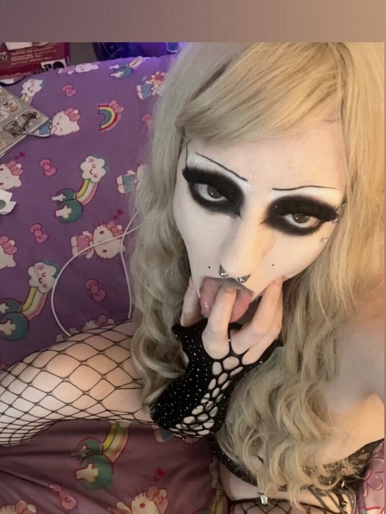 CannibalSuccubus banner image