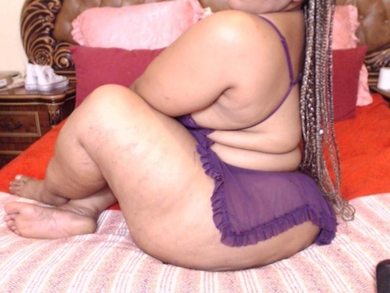 caramelbubbleass cover image