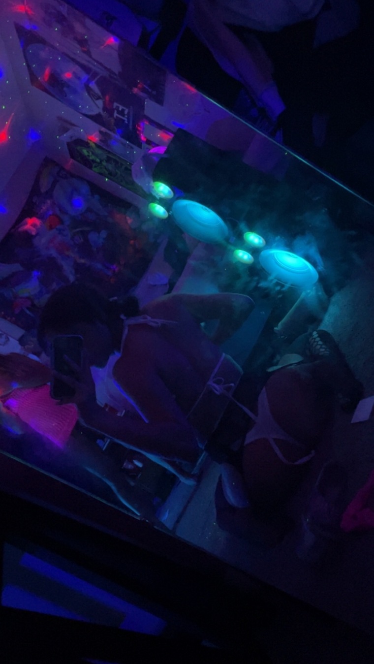 Sydnii caldwell banner image