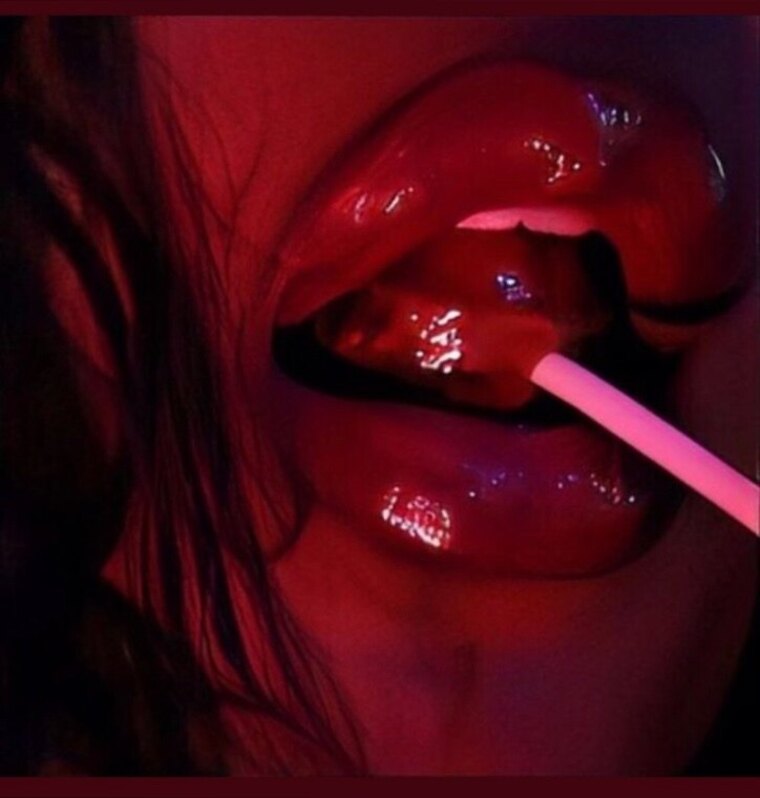 Caramella 🦋 banner image