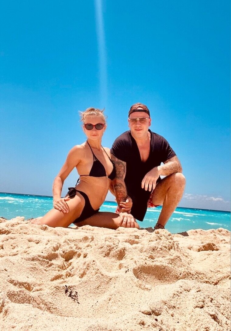 Caribbean Couple banner image