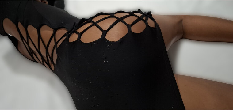 XcarlaX cover image