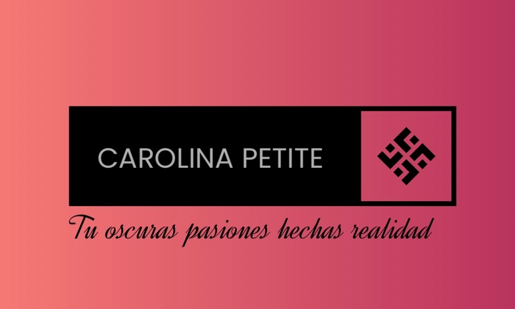 Carolina Petite banner image