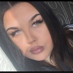 Caroline avatar