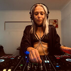Cassi Arches avatar