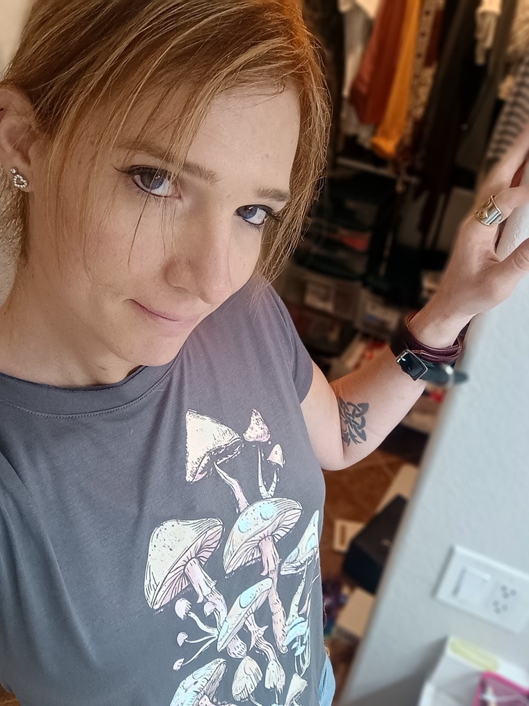 AzTranzGirl cover image