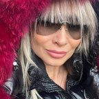 Catherine 44 avatar