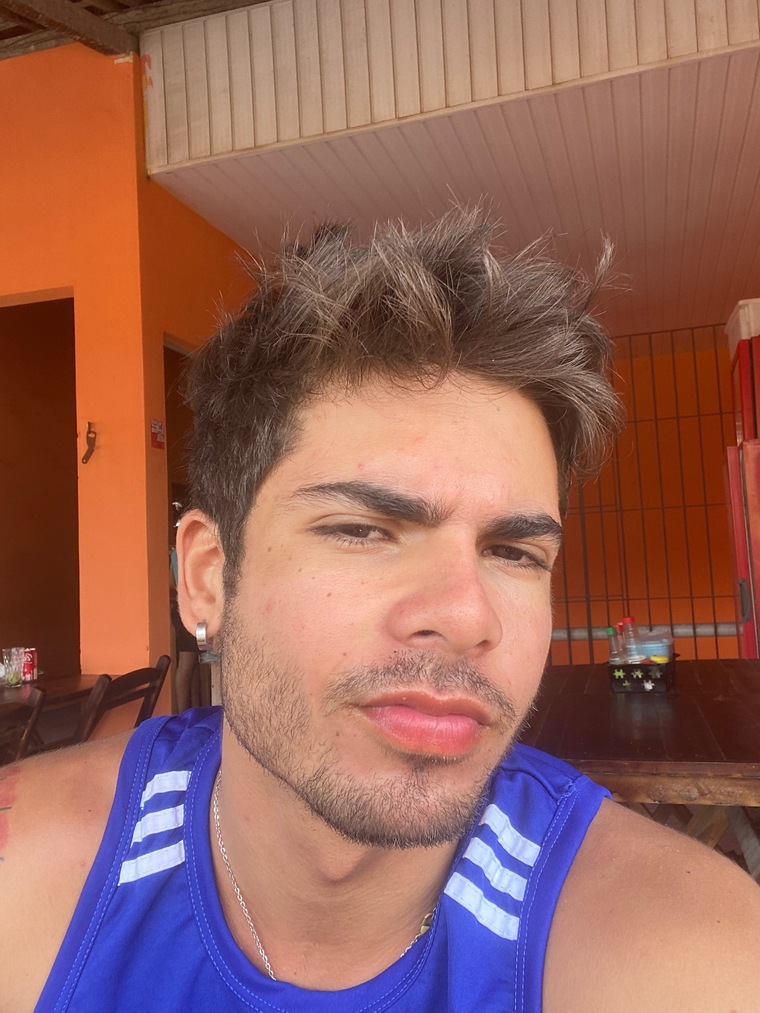 Lucas Cazé banner image