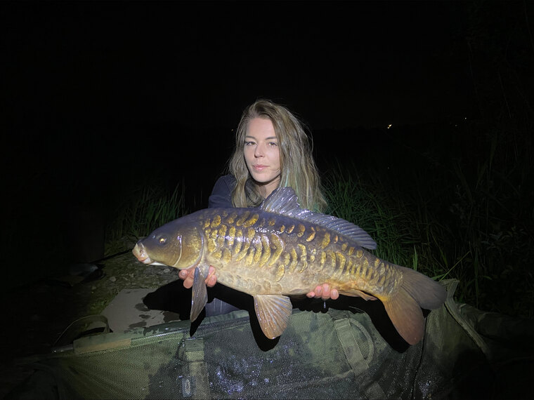 Celine Carpfishing🖤 banner image