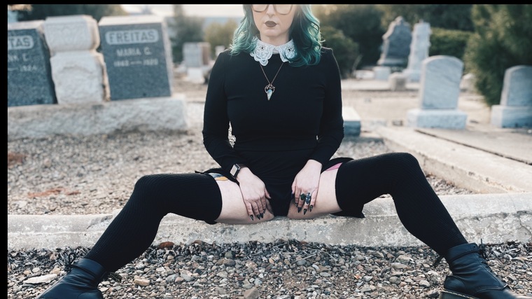 🖤Cemetery Slüt 🖤 Free Sub 🖤 banner image
