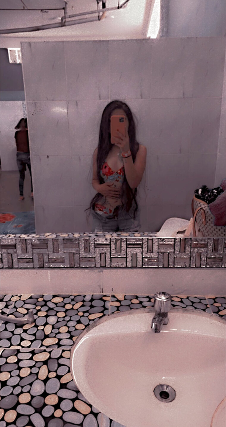 Cerezita🍒 cover image
