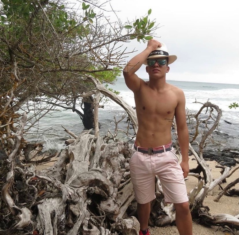 Cesar Ponce banner image