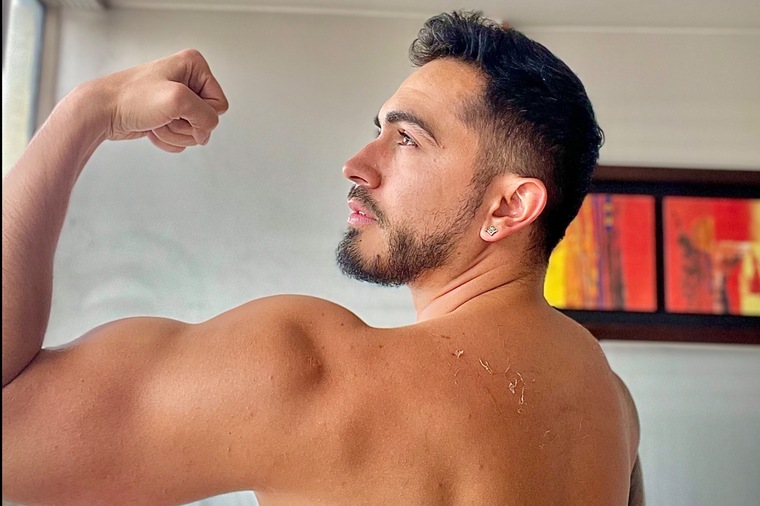 Cristian Giraldo banner image