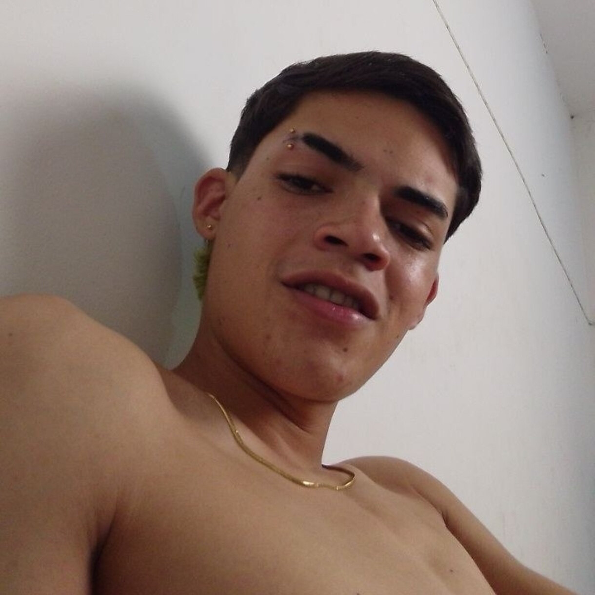 Daniel Pérez banner image